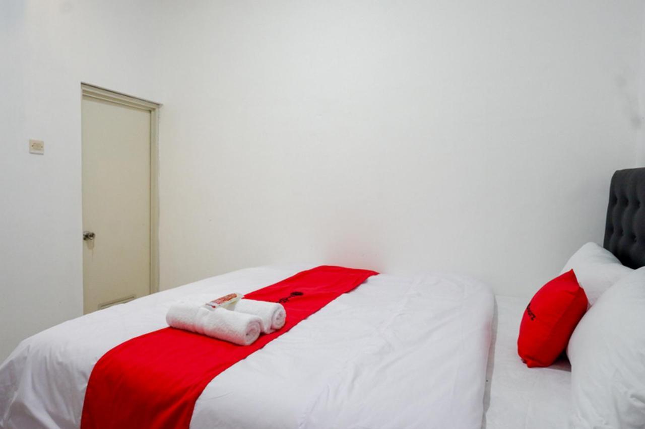 Reddoorz @ Demangan Sari Residence Pakualaman Exterior foto