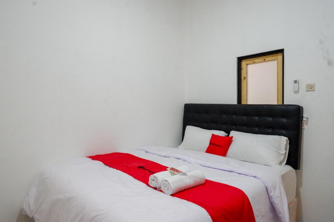 Reddoorz @ Demangan Sari Residence Pakualaman Exterior foto