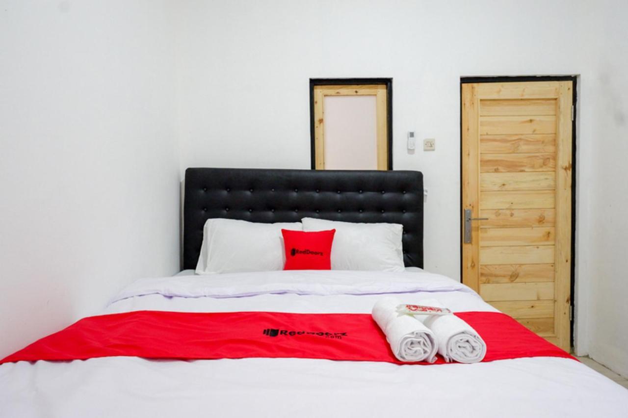 Reddoorz @ Demangan Sari Residence Pakualaman Exterior foto
